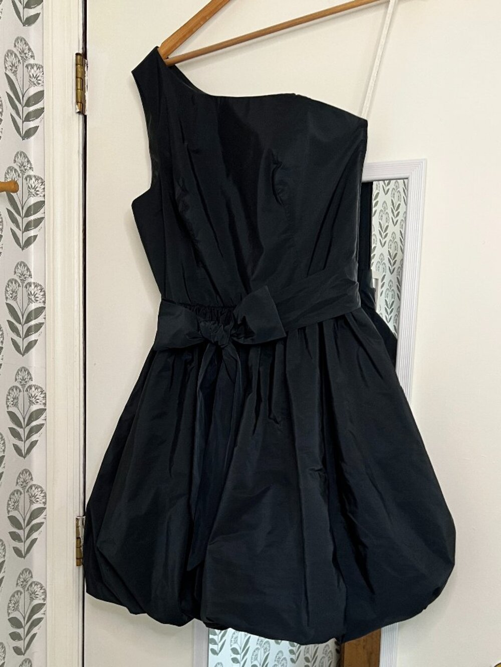 Lilly Pulitzer Sondralee One-Shoulder Bubble Dress / Sz 6